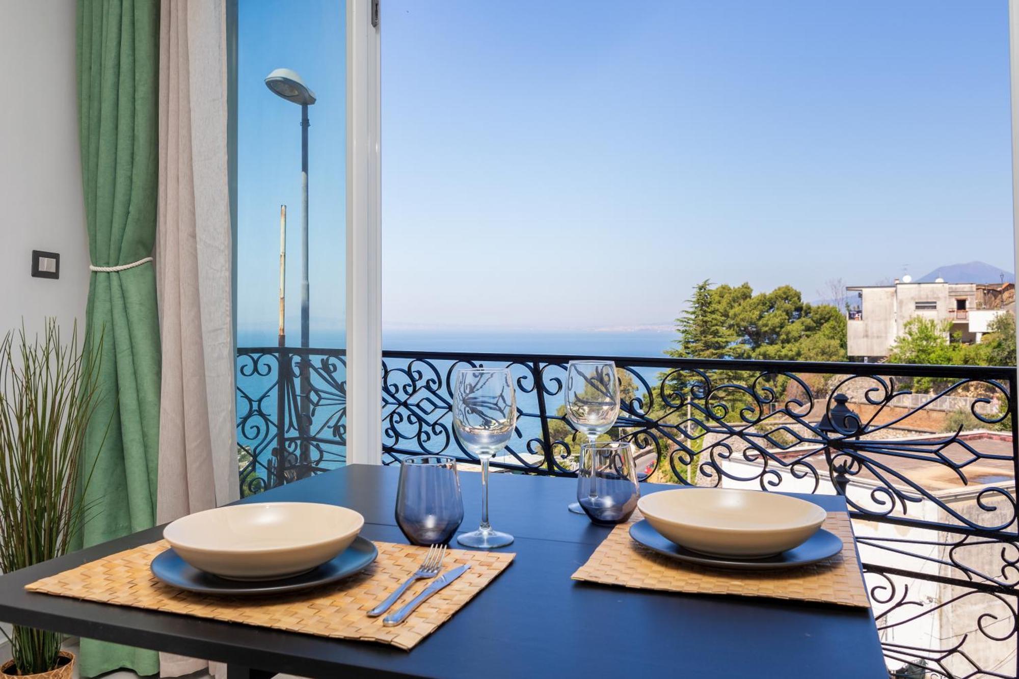 La Casa Del Golfo Apartment Вико Екуензе Екстериор снимка