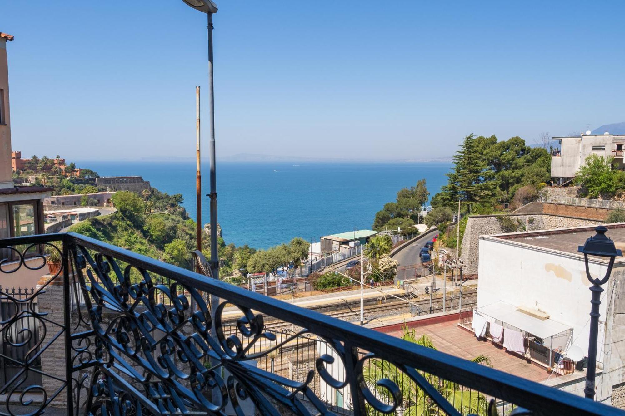 La Casa Del Golfo Apartment Вико Екуензе Екстериор снимка